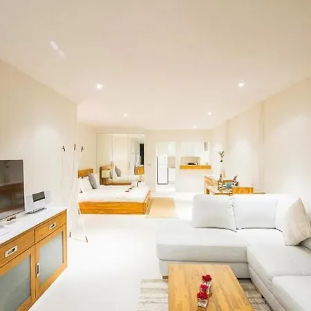 B1 Beachfront Apartments Bophut Exterior photo
